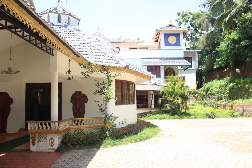 Wayanad Gate Resort Mananthavady Luaran gambar